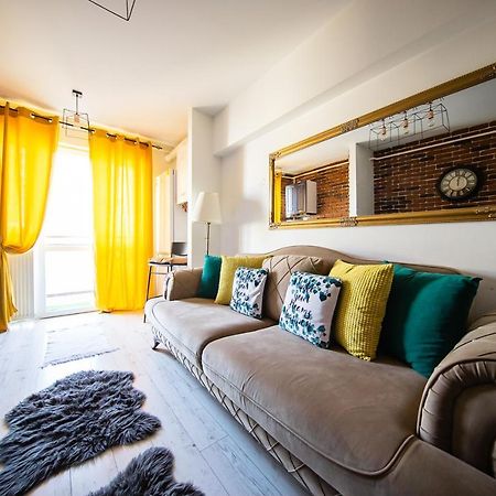 Smart Palas Apartament Iasi Exteriör bild
