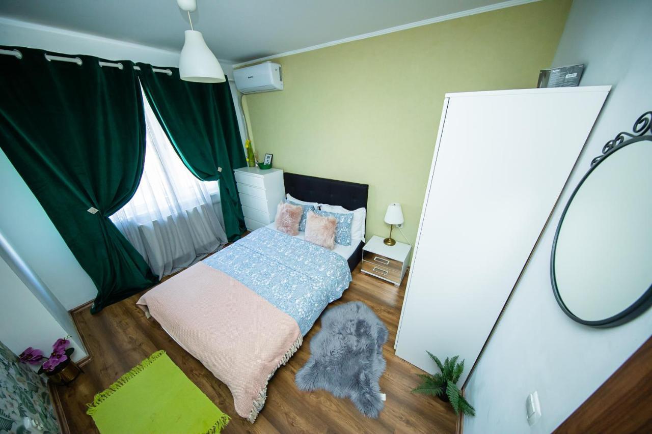 Smart Palas Apartament Iasi Exteriör bild