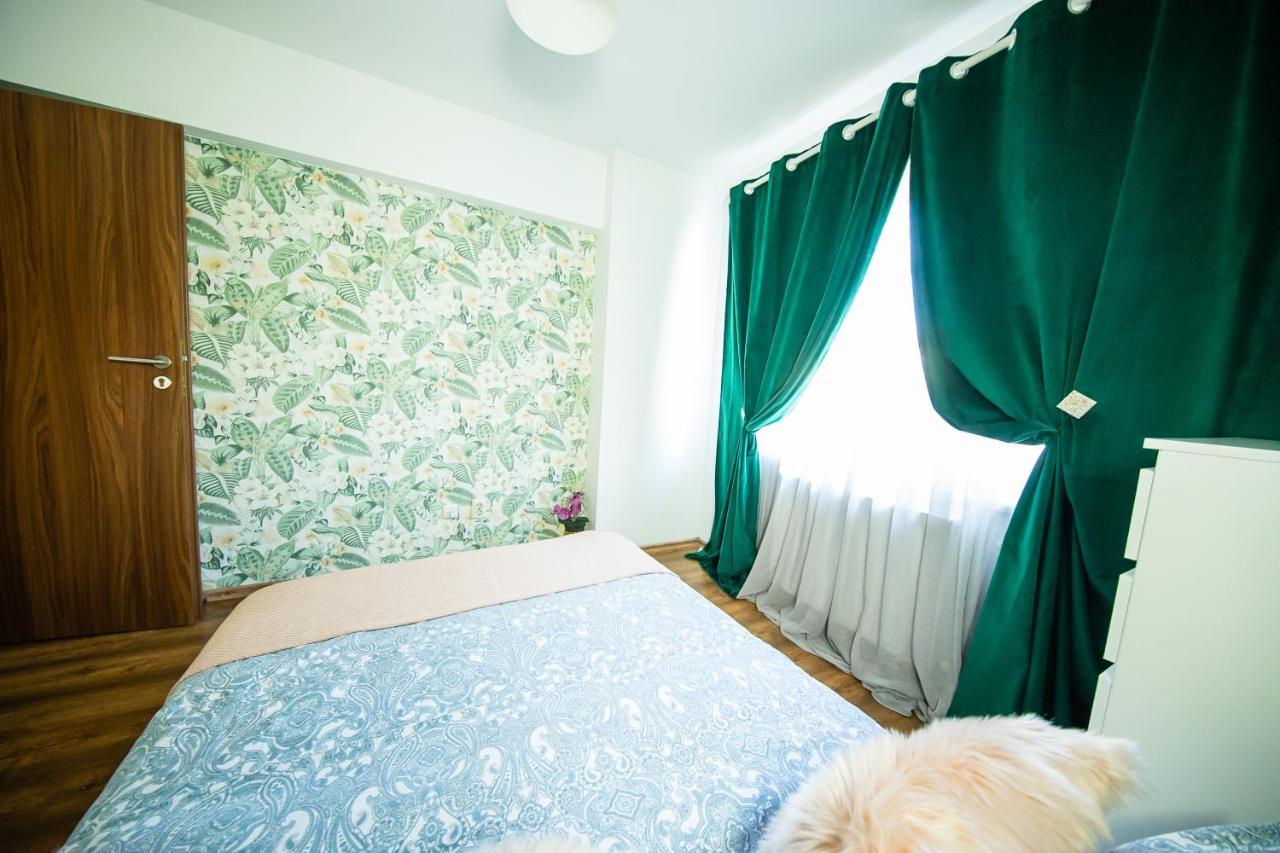 Smart Palas Apartament Iasi Exteriör bild