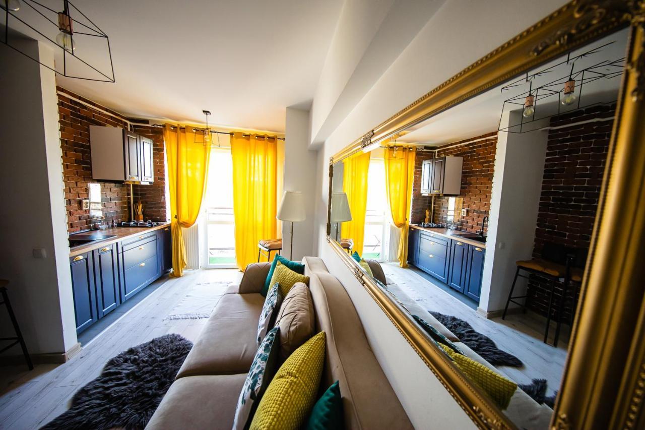 Smart Palas Apartament Iasi Exteriör bild